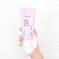 Snail and Azulene Low Ph Cleanser 200ml