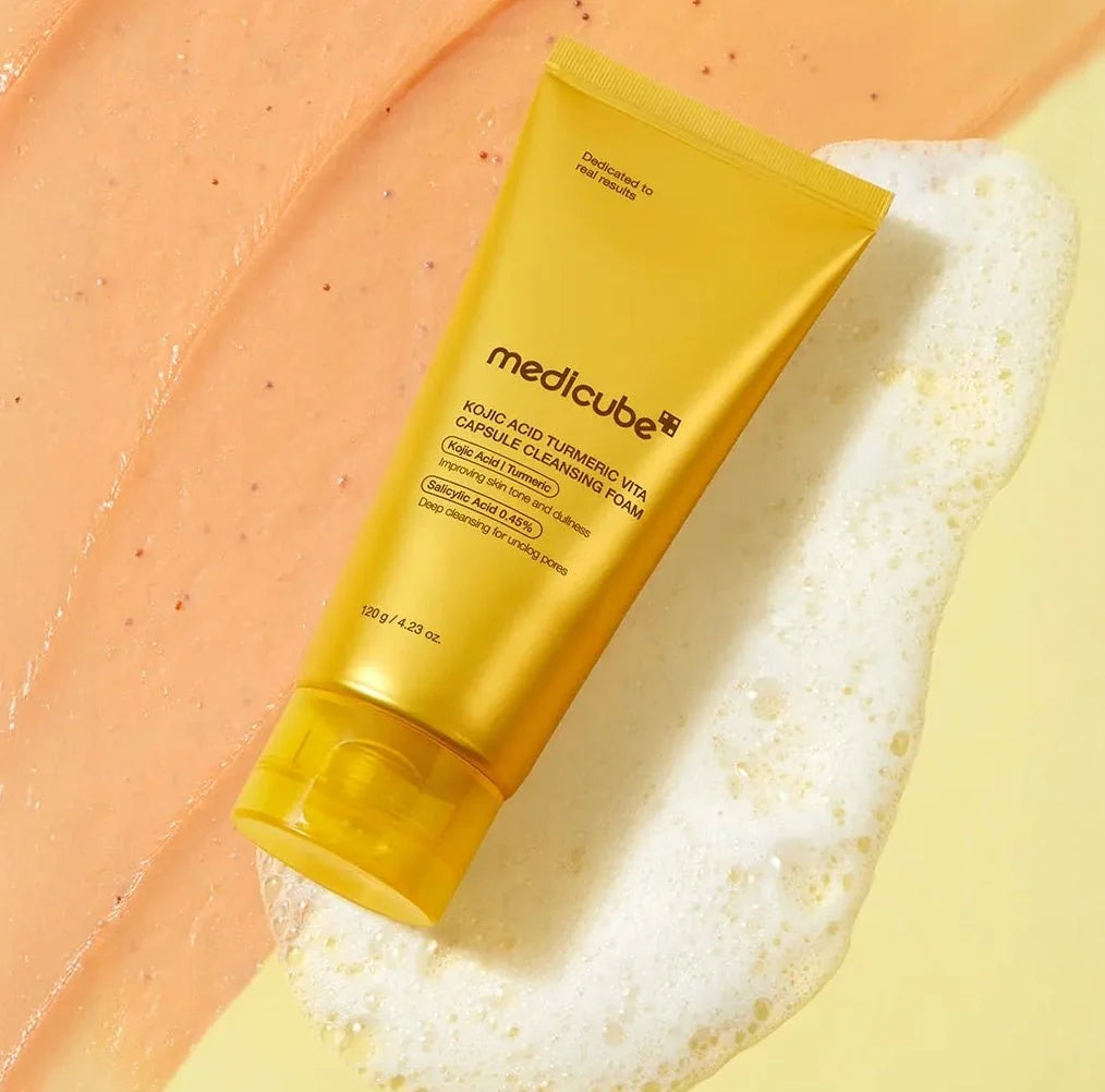 Kojic Acid Turmeric Vita Capsule Foam Cleanser
